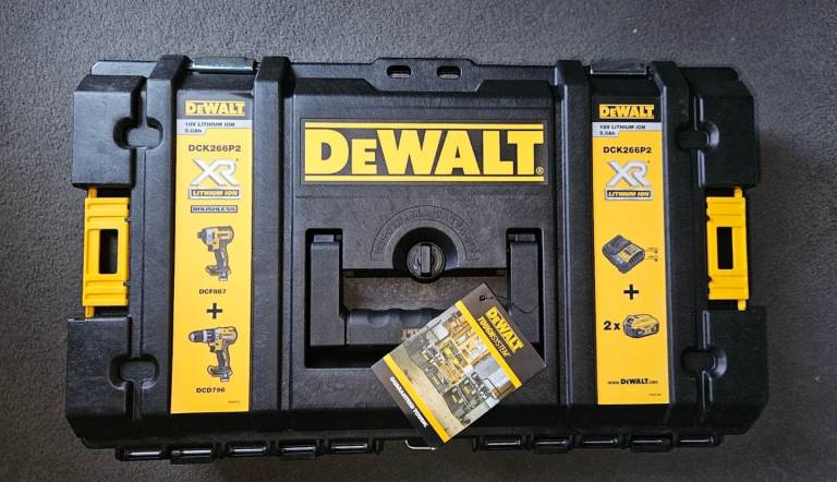 2x BRAND NEW DeWalt Tool Boxes x2