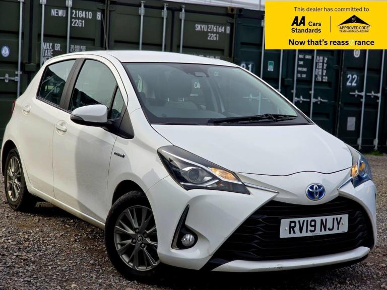 2019 Toyota Yaris 1.5 VVT-h Icon Hatchback 5dr Petrol Hybrid E-CVT Euro 6 (s/s) (100 ps) Hatchbac...