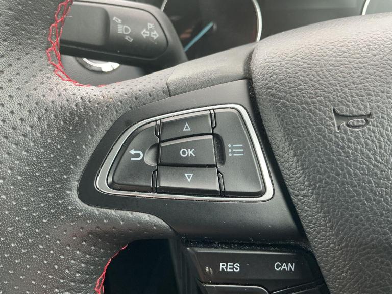 2022 Ford Ecosport EcoSport ST-Line 5 Door 1.0L Ford EcoBoost 125PS FWD 6 Speed Manual HATCHBACK ...