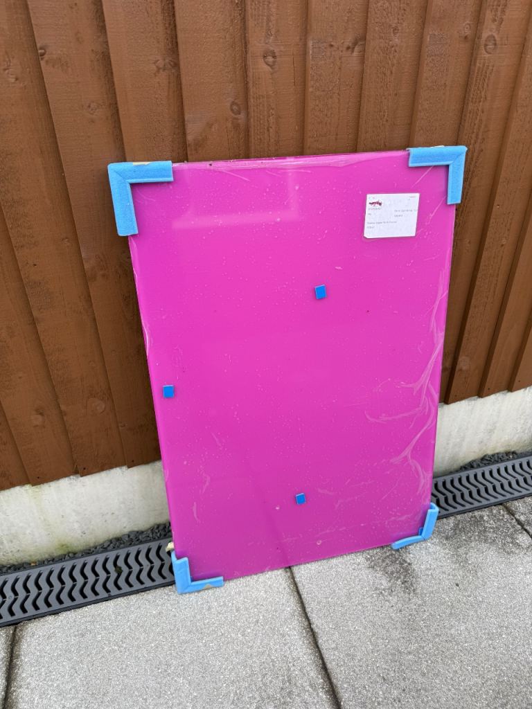 Violet Toughened Glass Splashback (6mm Opti White) – 600 x 878mm