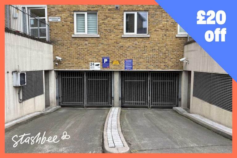 Garage to rent in London (E3) | Stashbee