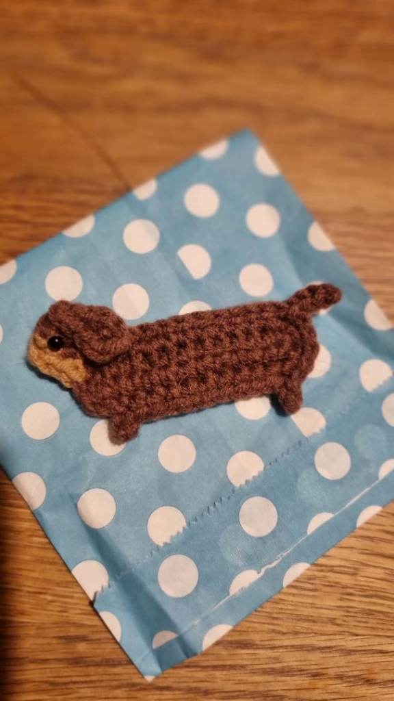 Crochet dog brooch/hairclip 