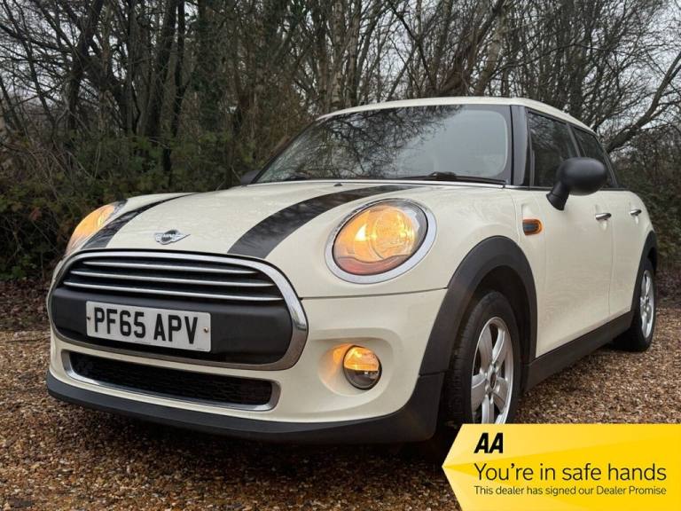 2015 MINI Hatch 1.2 One 5dr HATCHBACK PETROL Manual