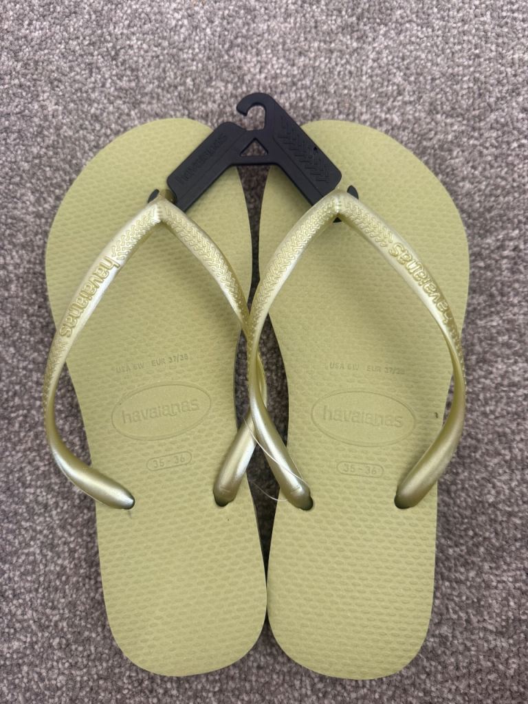Havaianas sandals 