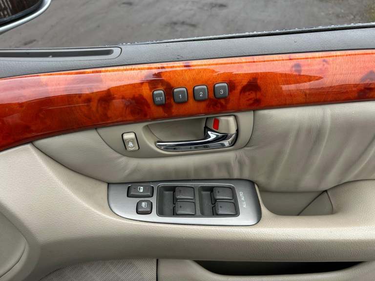 LEXUS LS 4.3 430 2002