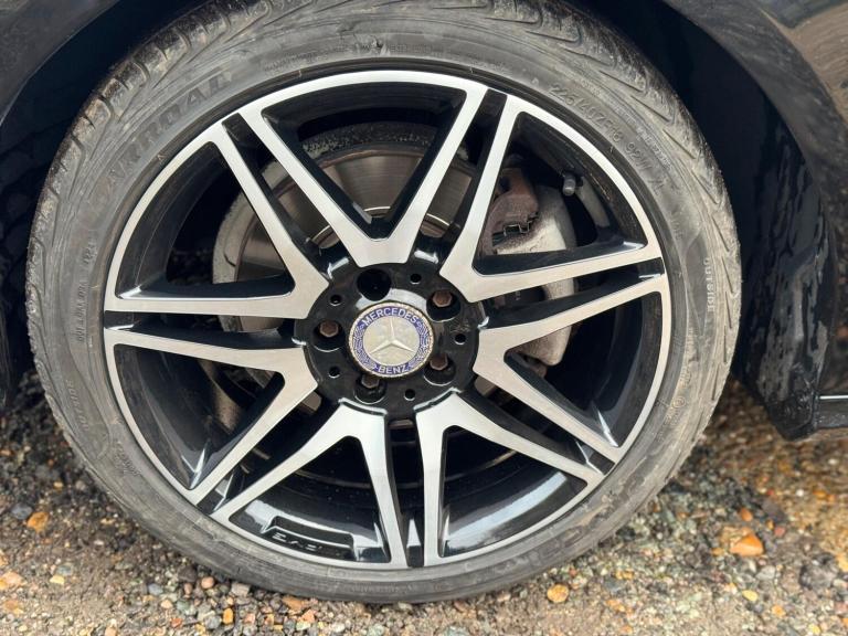 2015 Mercedes-Benz E Class E220 BlueTEC SE 4dr 7G-Tronic SALOON DIESEL Automatic