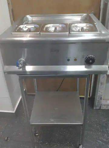 Catering equipment Gas Electric Fryers Grills Warmers Fridges Sinks restaurant trailer items 