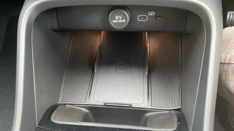 2025 Volvo XC40 2.0 B3P Plus Dark 5dr Auto Petrol Estate Estate Petrol Automatic