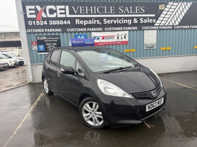 2013 Honda Jazz 1.4 i-VTEC ES Plus 5dr HATCHBACK PETROL Manual