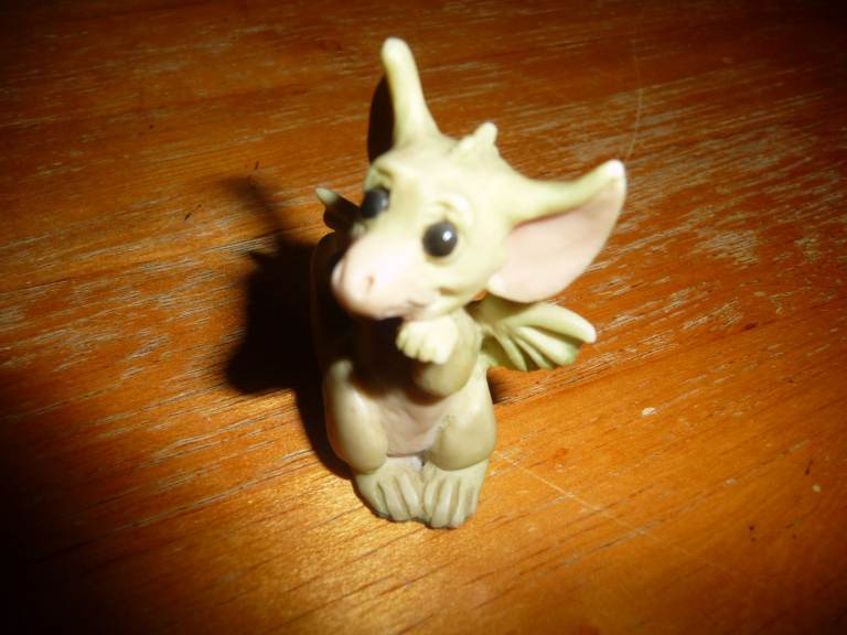 *** Pocket Dragon - Tag-A-Long *** Real Musgrave