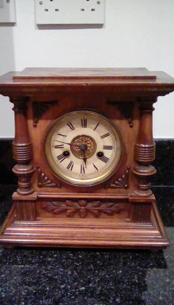 Antique mantel clock