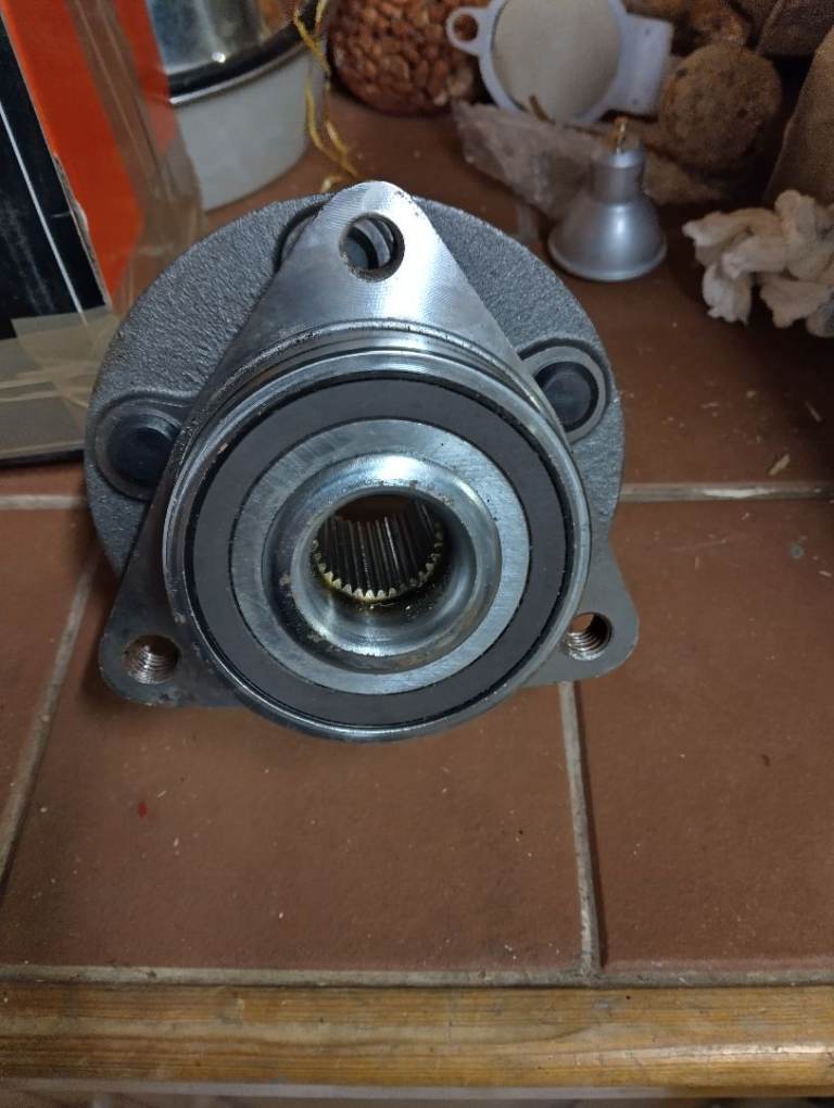 Vauxhall Astra J 1.3-1.4-1.6-1.7-2.0 Front Hub Wheel Bearing Kit 2009-2018