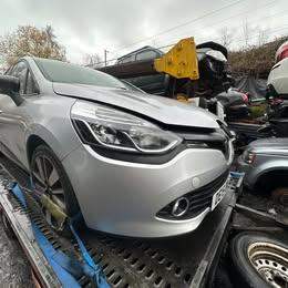 ♻️RENAULT CLIO 2015 1.0 PETROL BREAKING FOR PARTS♻️