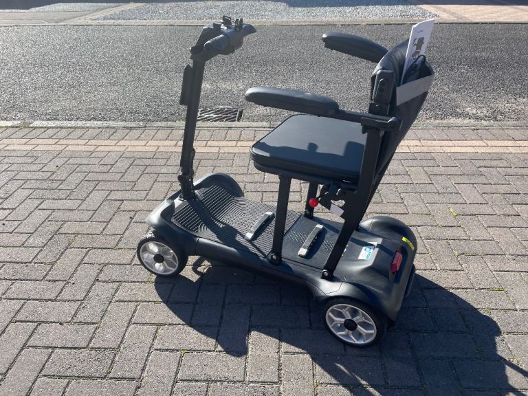 Angel  Scooter - As Good As New, Foldable 17.5 kg Including battery 