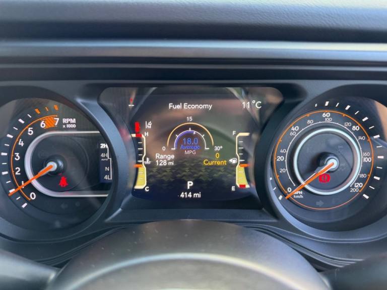 2025 JEEP WRANGLER BUZZ SV LUXURY 2.0 SUV 4DR Black FUEL Wheels MOPAR Bumper+++