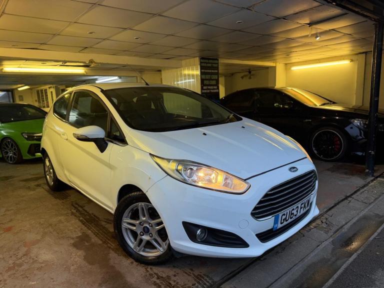 2013 Ford Fiesta 1.0 EcoBoost Zetec 3dr HATCHBACK PETROL Manual