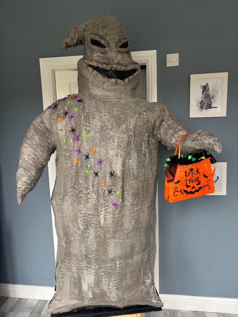 5ft Halloween decoration - Oogie boogie