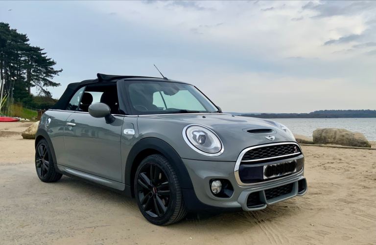 2018 MINI Convertible 2.0 John Cooper S Works