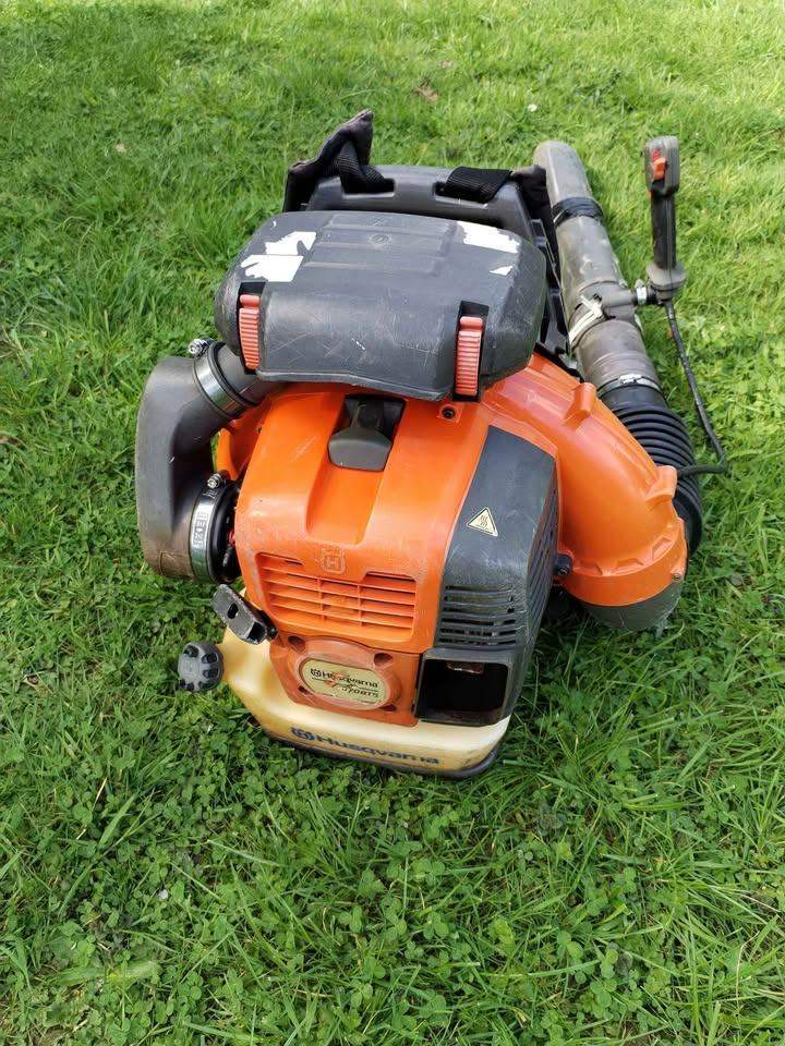  Husqvarna 570 BTS 65cc powerful backpack blower