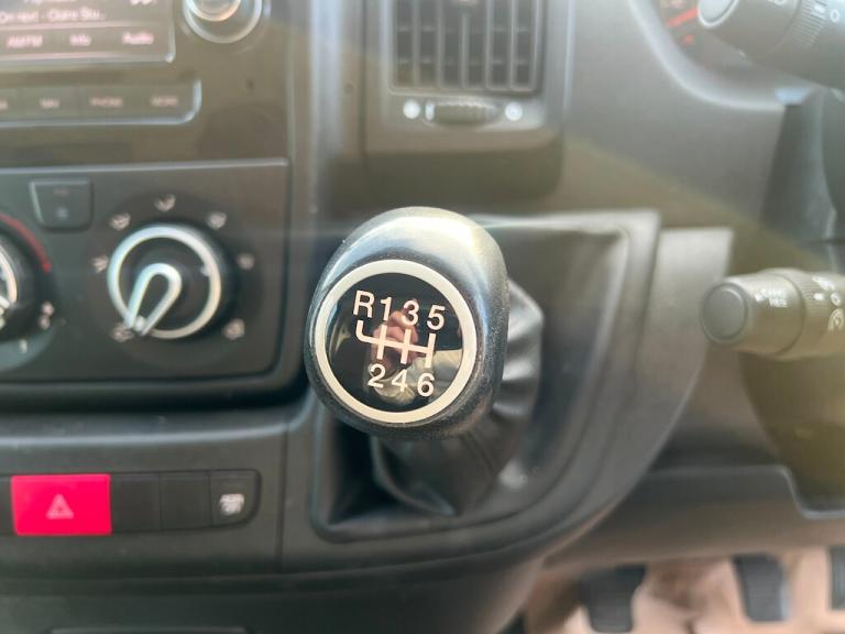 2022 Peugeot Boxer 2.2 BlueHDi 335 Professional Panel Van 5dr Diesel Manual L3 H2 Euro 6 (s/s) Pa...