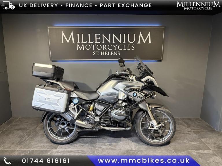 2015 BMW R1200 GS THREE PART LUGGAGE ADVENTURE BIKE WITH SAT NAV