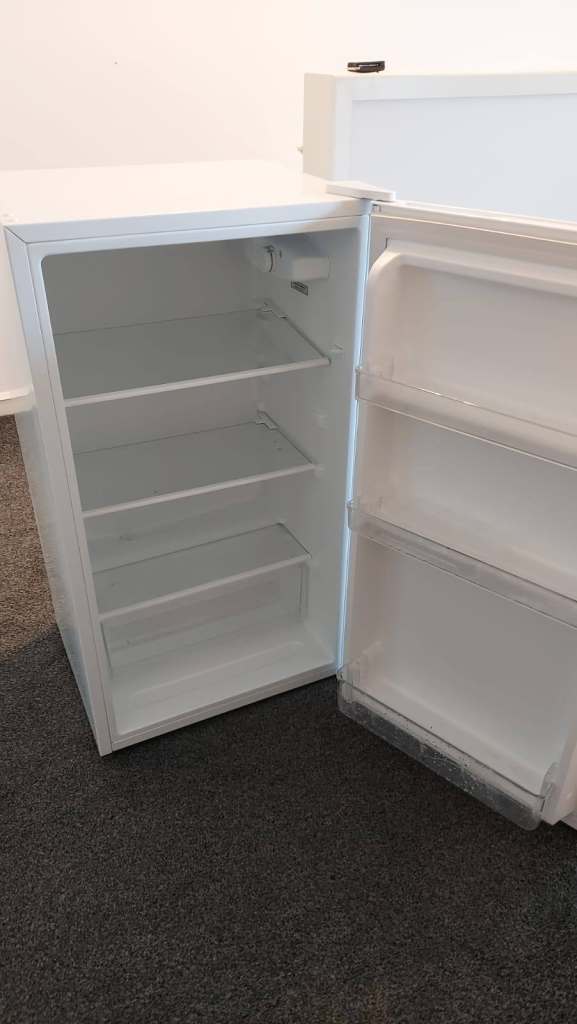 BUSH Under counter Fridge, 4 months old 