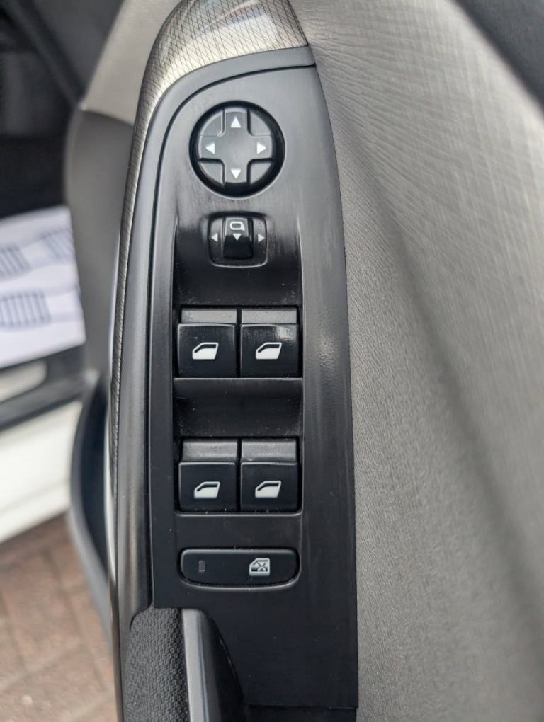 CITROEN GRAND C4 PICASSO 1.6 BlueHDi Flair 2016