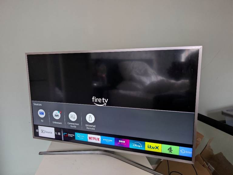 Samsung 40 inch smart uhd 4k tv