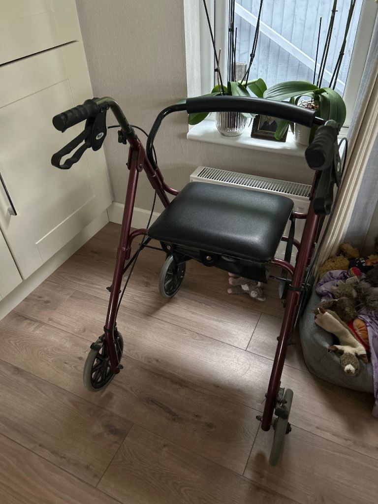 Mobility Walker with Seat and Brakes – Good Condition