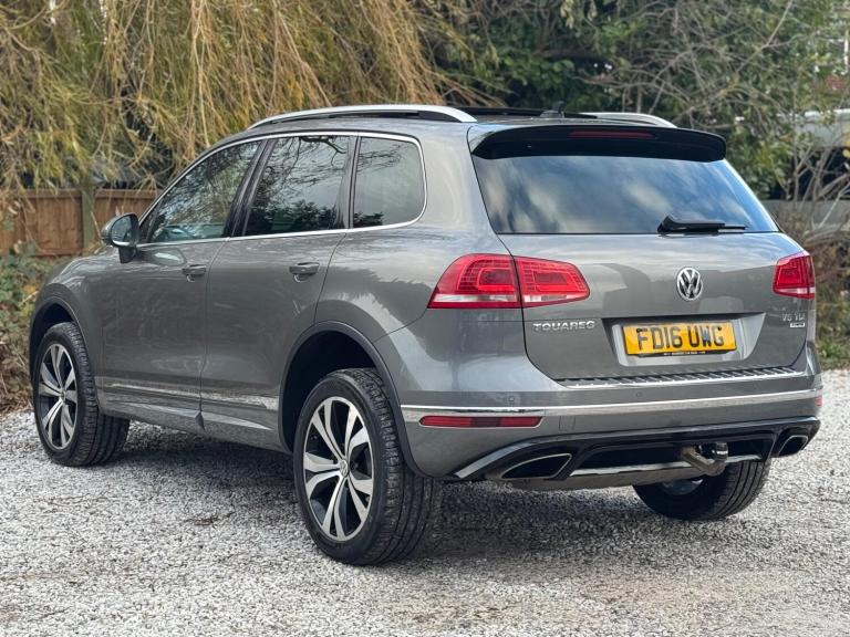 2016 Volkswagen Touareg 3.0 TDI V6 BlueMotion Tech R-Line Tiptronic 4WD Euro 6 (s/s) 5dr ESTATE D...