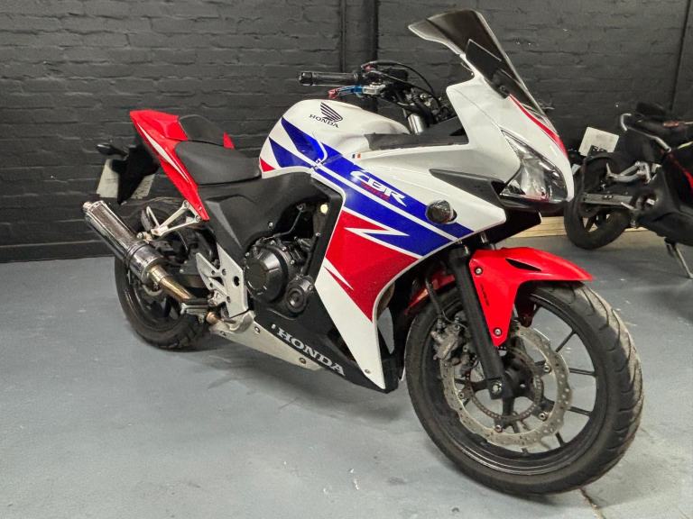 HONDA CBR500r 