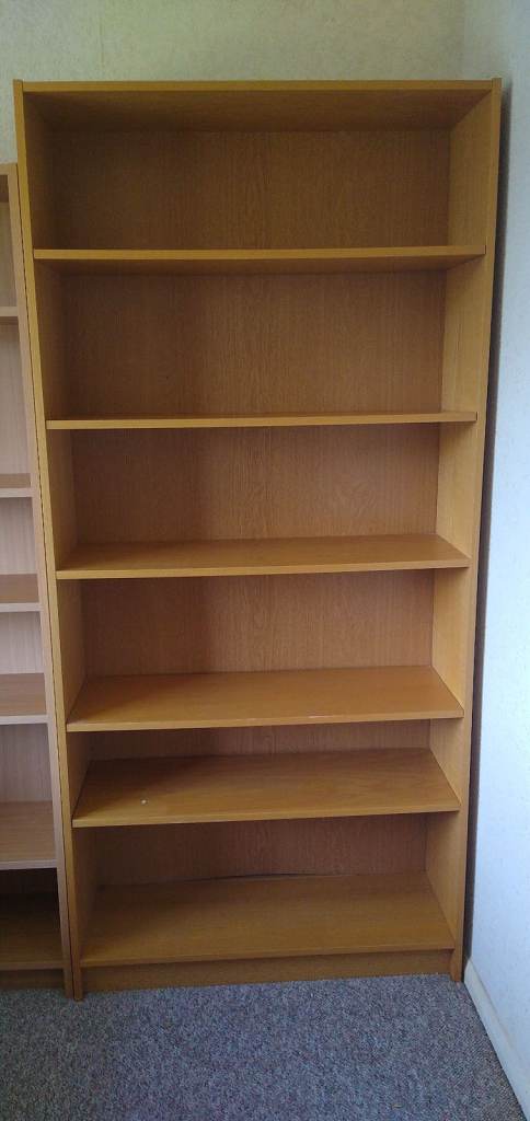 Bookcase, solid and sturdy in good condition