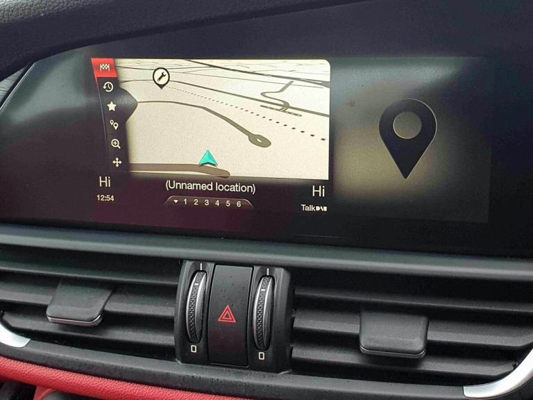 2019 Alfa Romeo Giulia 2.2 JTDM-2 Super 4dr Auto SALOON DIESEL Automatic