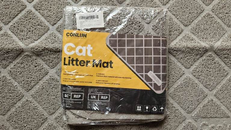🐾 Waterproof Washable Pet Covers / Mats 🐾