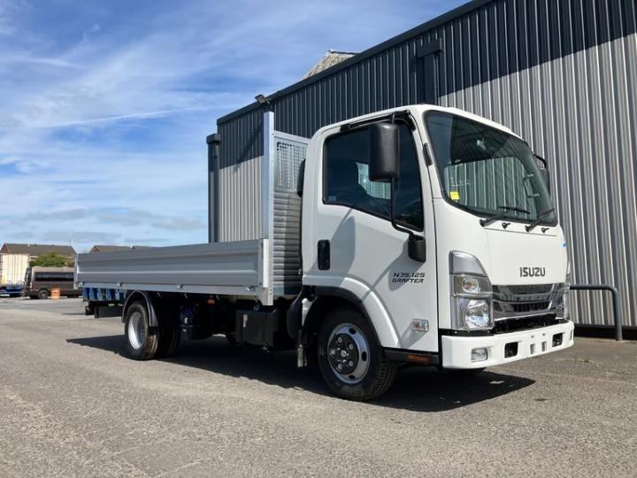 £30,997+ Vat - NEW ISUZU GRAFTER TRUCK 3.5t N35 125T LWB Dropside/Flatbed Body 