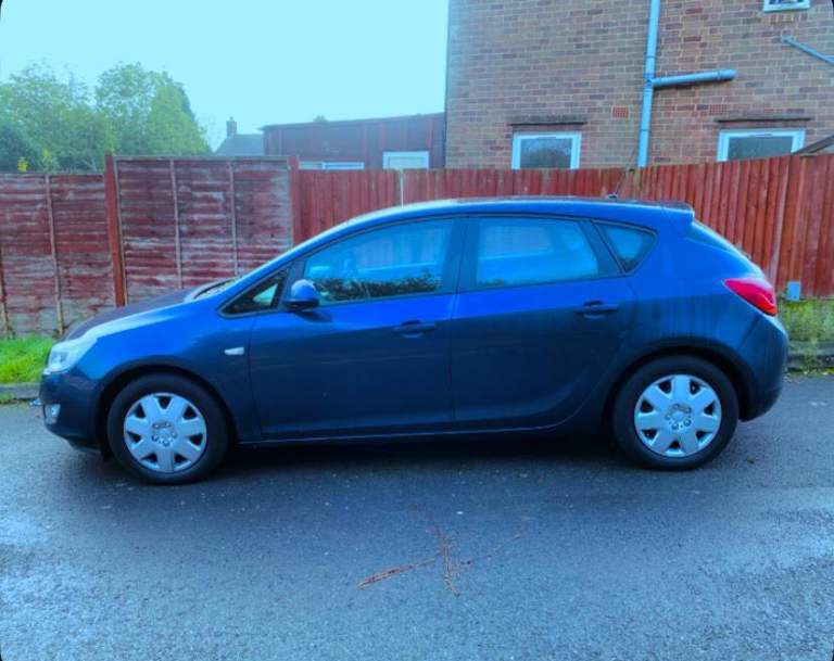 Astra AUTOMATIC 12Month mot great runner 