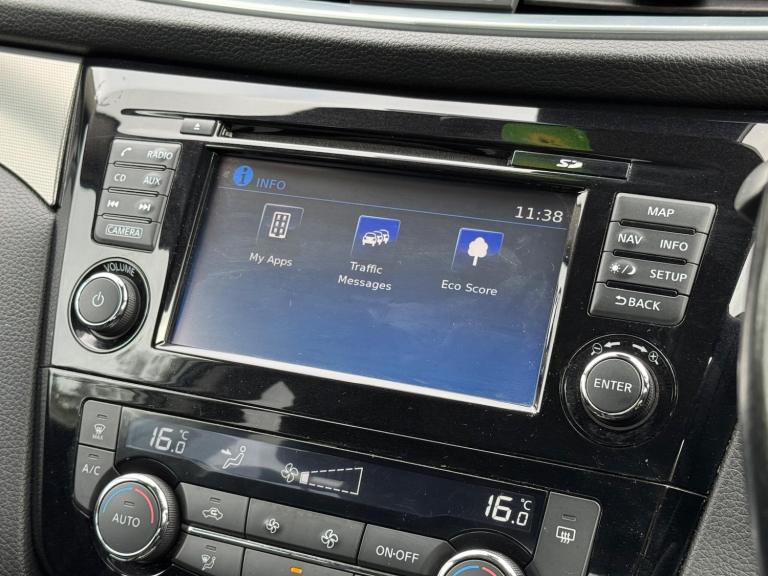 2017 Nissan Qashqai 1.2 DiG-T N-Connecta 5dr Xtronic HATCHBACK PETROL Automatic