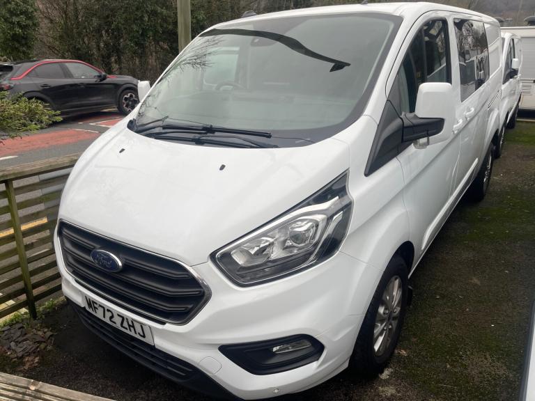2022 Ford Transit Custom 2.0 EcoBlue 130ps CREW-CAB LWB LIMITED  PANEL VAN Diesel Manual