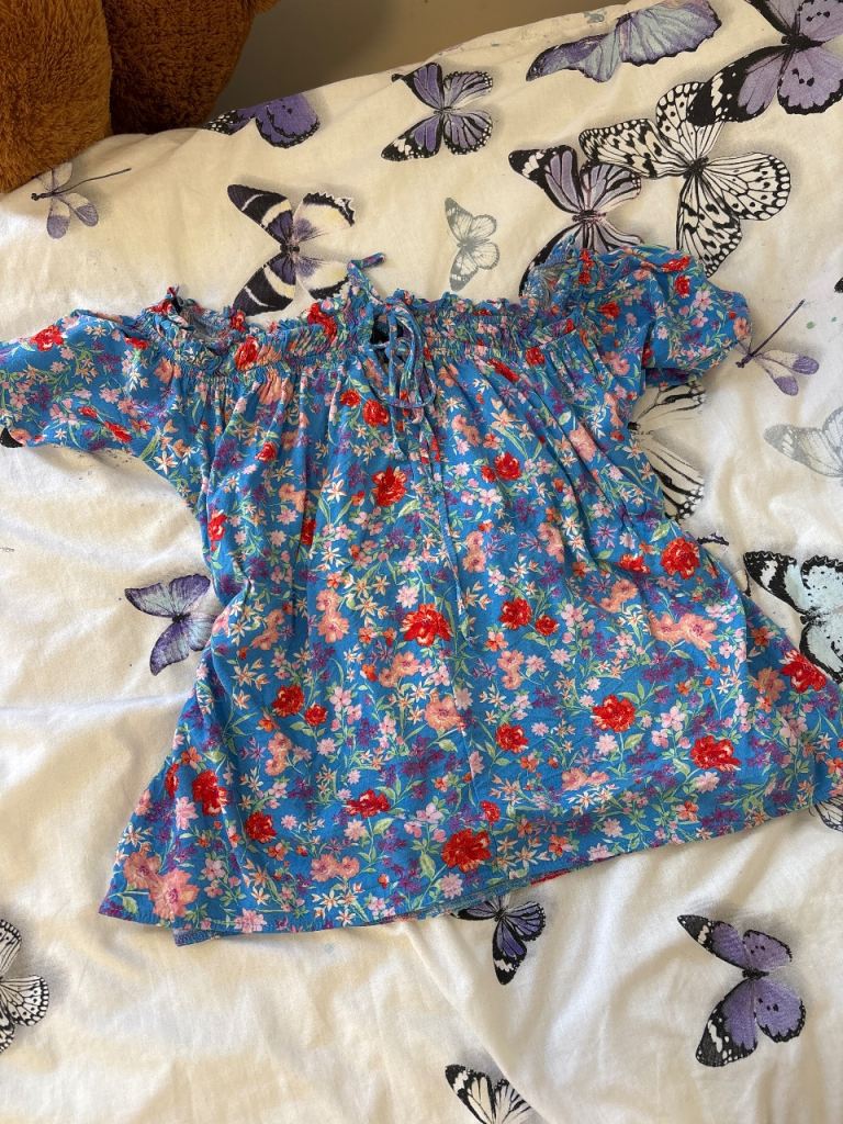 Blue Floral Off-Shoulder Top – Good Condition