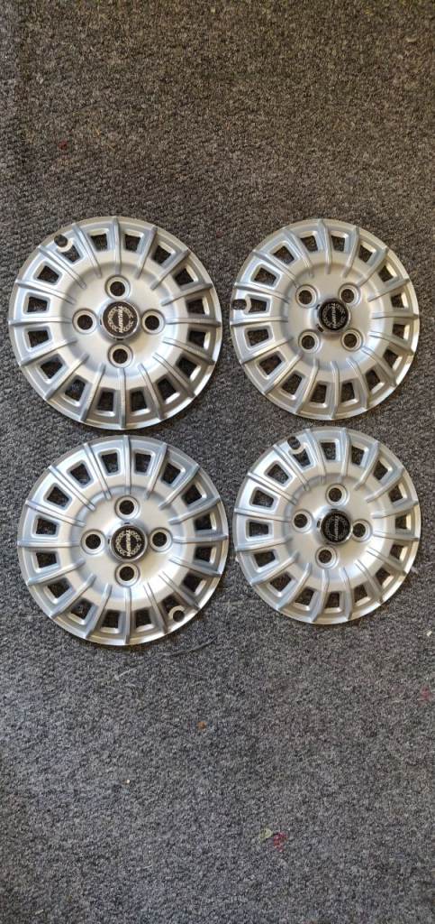 Triumph Acclaim CD original wheel trims / hubcaps