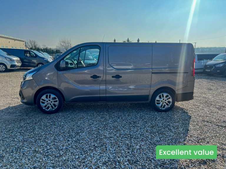 2016 Renault Trafic SL27 ENERGY dCi 125 Sport Nav Van PANEL VAN DIESEL Manual