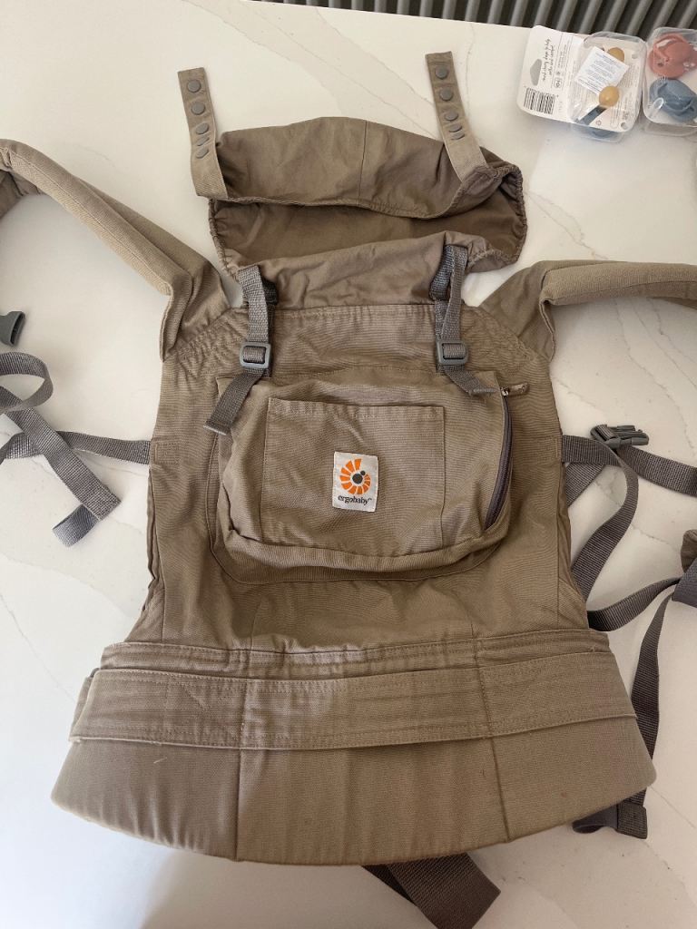 Ergobaby Baby Carrier – Brown, Good Condition