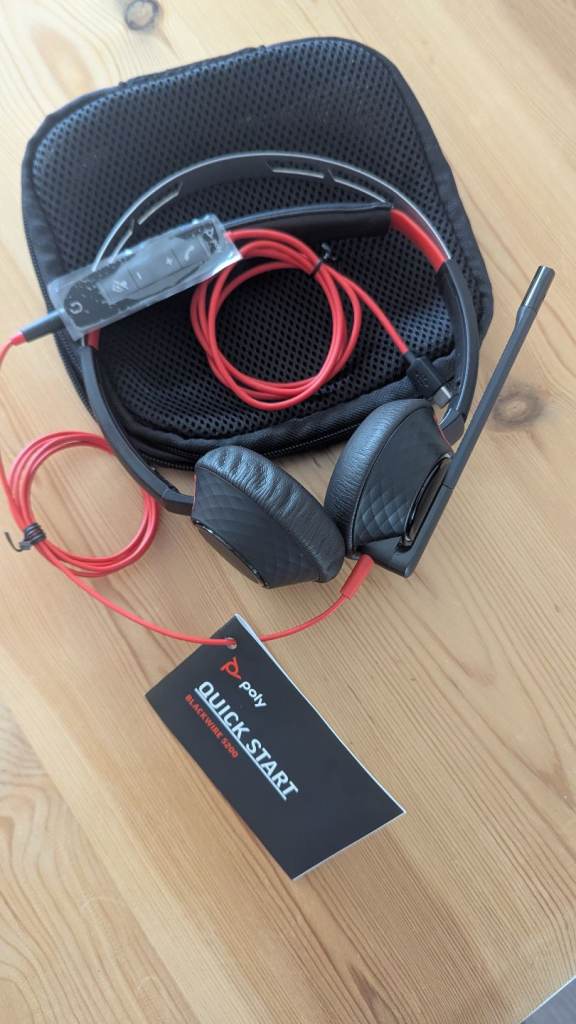 Poly Platonics Headset (wired USB-C)