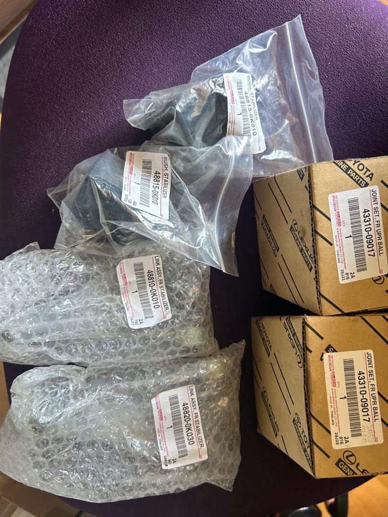 Toyota Hilux truck parts 