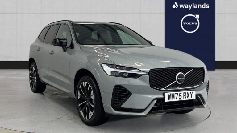 2025 Volvo XC60 Plus, T6 AWD Plug-in hybrid, Electric/Petrol, Dark (PRE-REGISTERED) Estate Petrol...