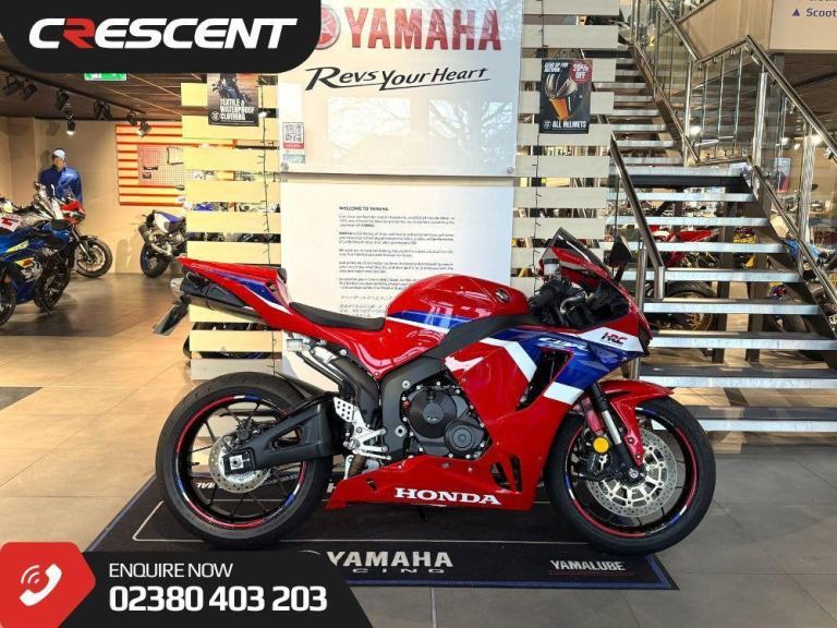 HONDA CBR600RR R3R - 2024 ONLY 1585 MILES - SUPERB CONDITION