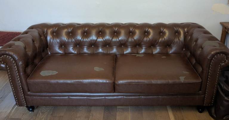 Chesterfield style 3 seater leather sofa