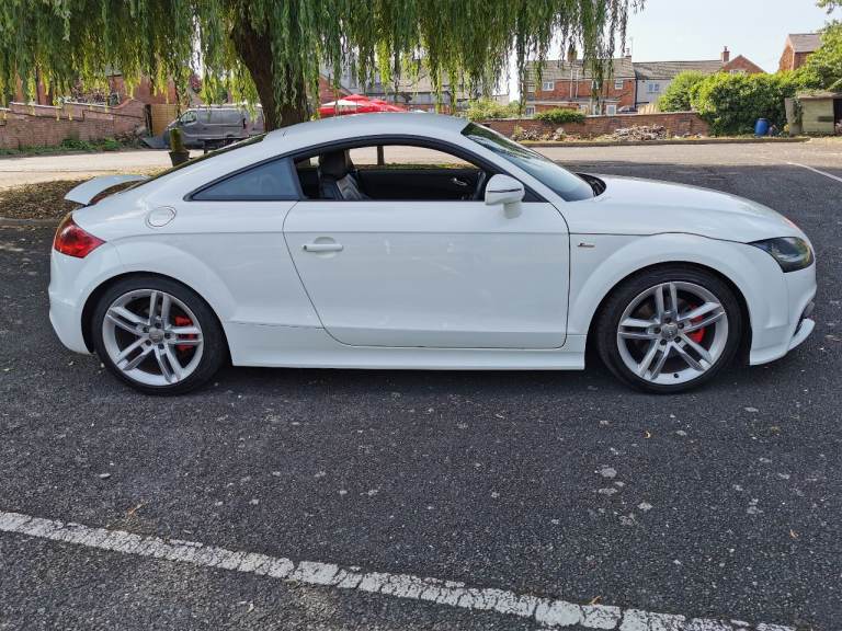 Audi, TT, Coupe, 2014, Semi-Auto, 1798 (cc), 2 doors