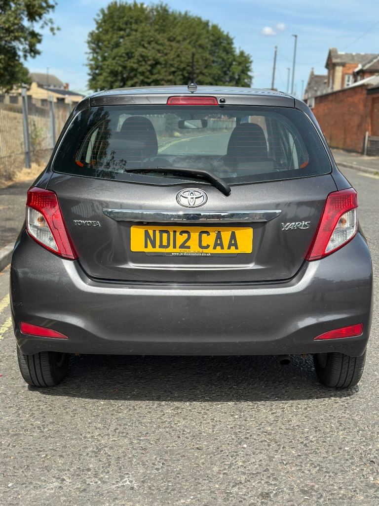 Toyota, YARIS, Hatchback, 2012, Manual, 1329 (cc), 5 doors