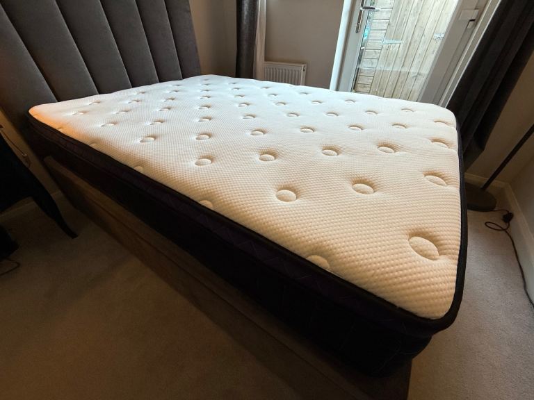 Inofia Double Mattresses 4FT6 Memory foam mattress, Pocket Sprung Hybrid 12 Inch